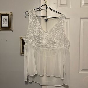Torrid white peplum blouse size 2